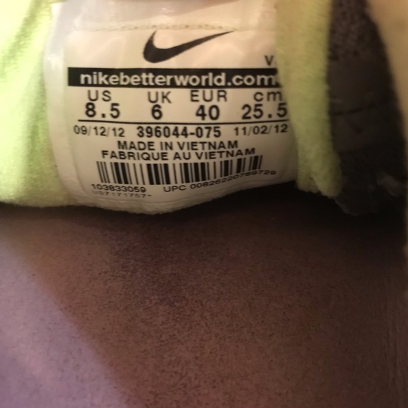 Nike’s women’s running sneaker - Picture 4 of 4